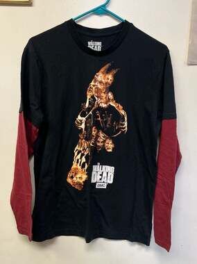AMC The Walking Dead 2017 Graphic Long Sleeve Colorblock Shirt Black & Red